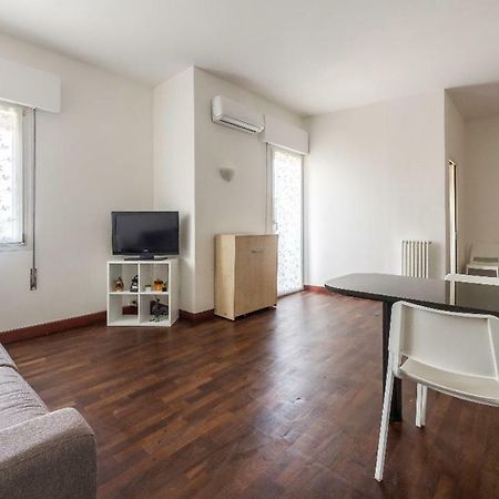 Piccolo Flat Near Venice Mestre Bagian luar foto